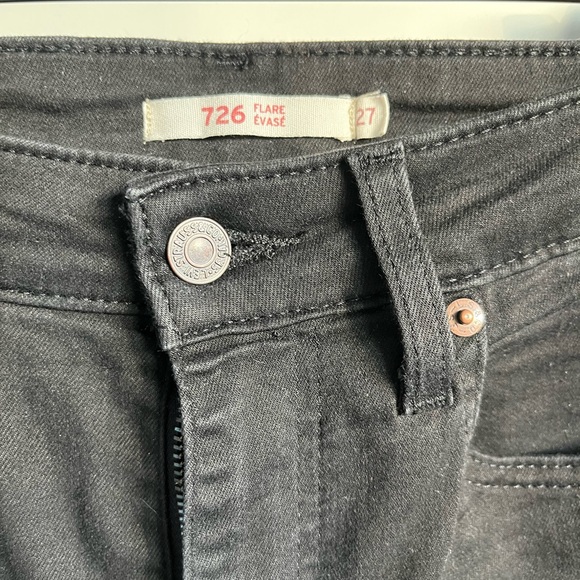 Levi's 726 Black Flare Jeans 😍😍😍 - Picture 6 of 10